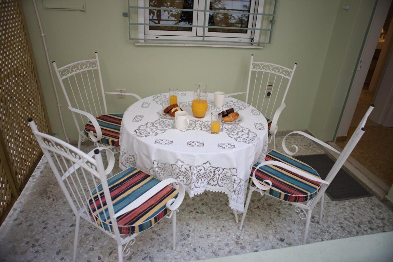 Aroura Homes Garden House 2Br 2Ba Free Parking 아테네 외부 사진